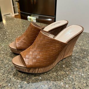 Brand new, never worn brown wedges